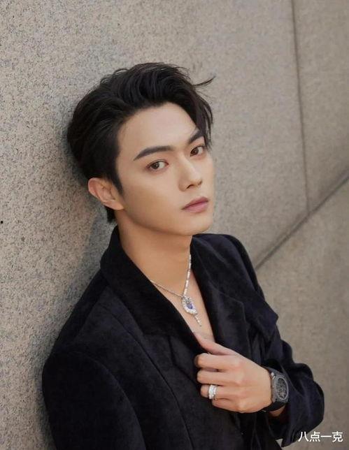 最新爆料许凯白鹿,新剧幕后花絮曝光